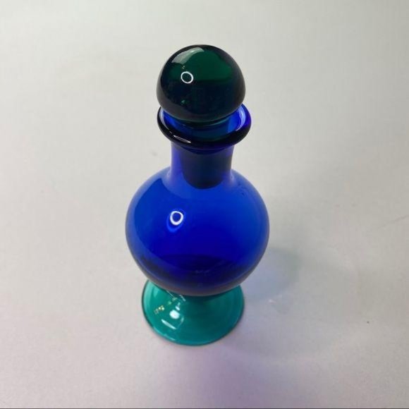 Vintage Blue Green Glass Bottle Jar Ombre Decanter - Picture 12 of 13